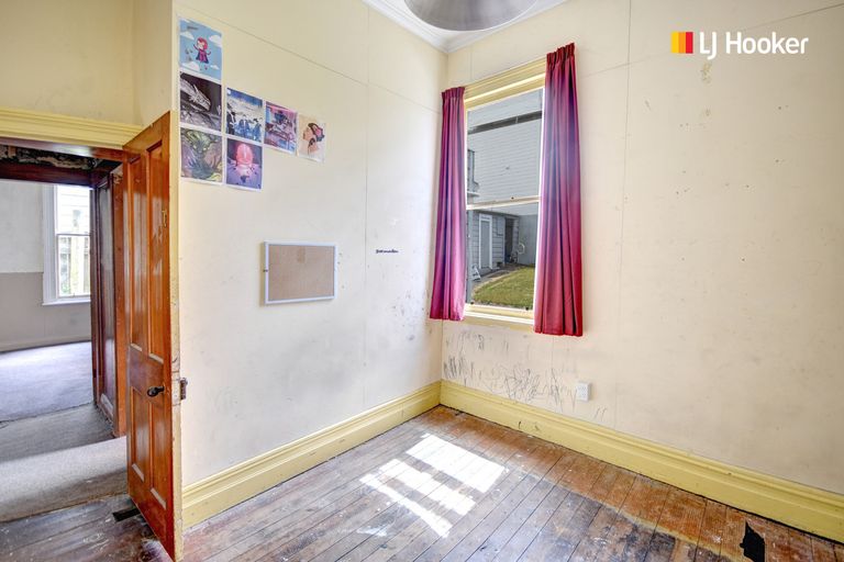Photo of property in 10 Macbeth Street, Caversham, Dunedin, 9012