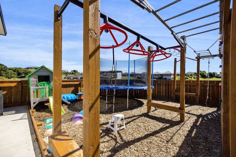 Photo of property in 69 Cyrus Street, Whalers Gate, New Plymouth, 4310