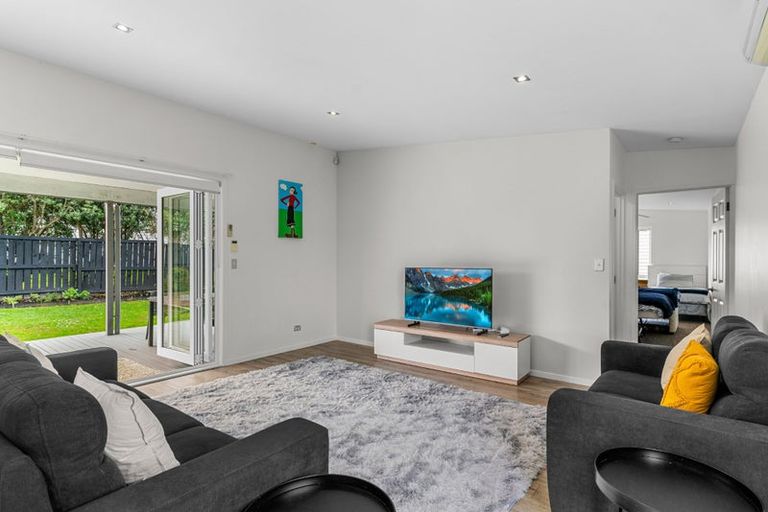 Photo of property in 4 Te Whai Street, Mangawhai Heads, Mangawhai, 0505