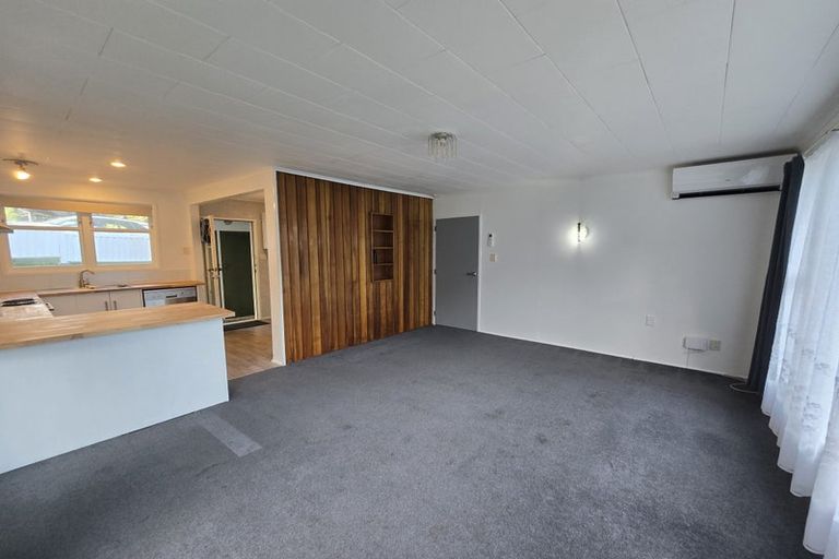 Photo of property in 51b Mana View Road, Paremata, Porirua, 5026