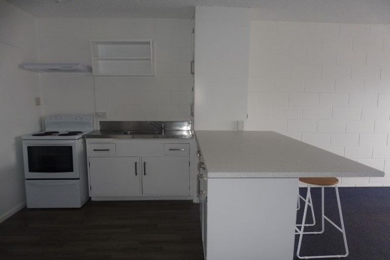 Photo of property in 8/8 Edgecumbe Street, Whitiora, Hamilton, 3200