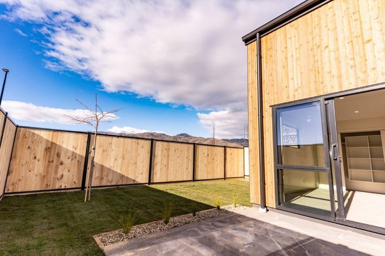 Photo of property in 6 Sandstorm Way, Cromwell, 9310