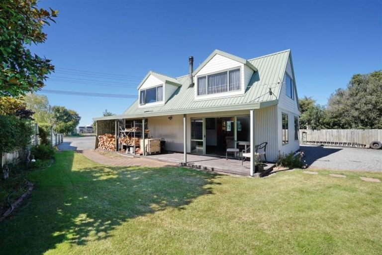 Photo of property in 19 Mclaughlins Road, Darfield, 7510