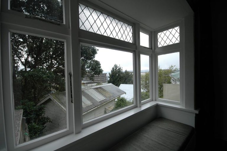 Photo of property in 66 Kelburn Parade, Kelburn, Wellington, 6012