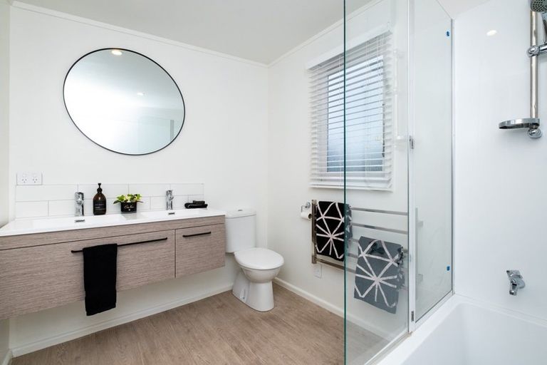 Photo of property in 305 Riverslea Road North, Parkvale, Hastings, 4122