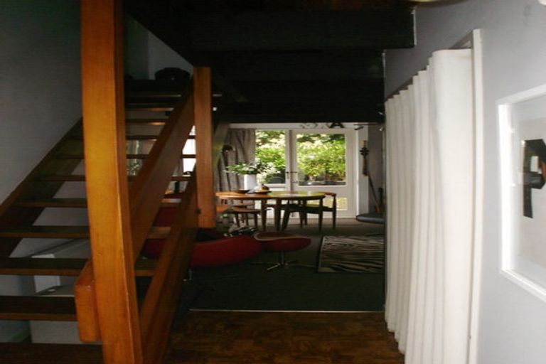 Photo of property in 26a Ranelagh Street, Karori, Wellington, 6012