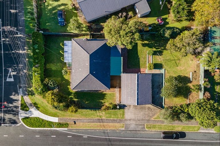 Photo of property in 29 Curtis Street, Okato, 4335