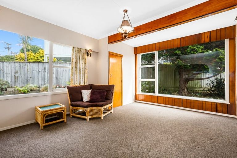 Photo of property in 121 Matatua Road, Raumati Beach, Paraparaumu, 5032