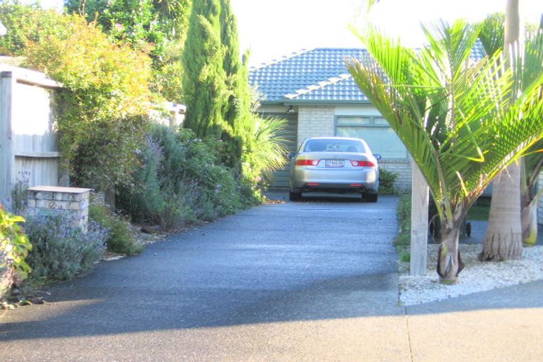Photo of property in 2 Dan Tori Place, Orewa, 0931