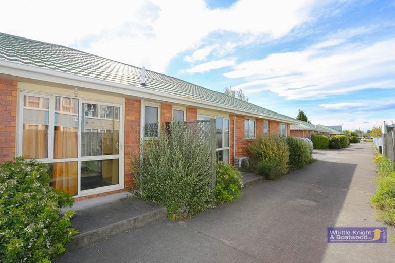 Photo of property in 287c Riccarton Road, Upper Riccarton, Christchurch, 8041