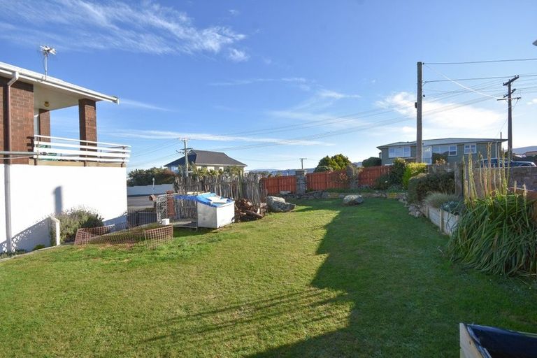 Photo of property in 129 Tomahawk Road, Andersons Bay, Dunedin, 9013
