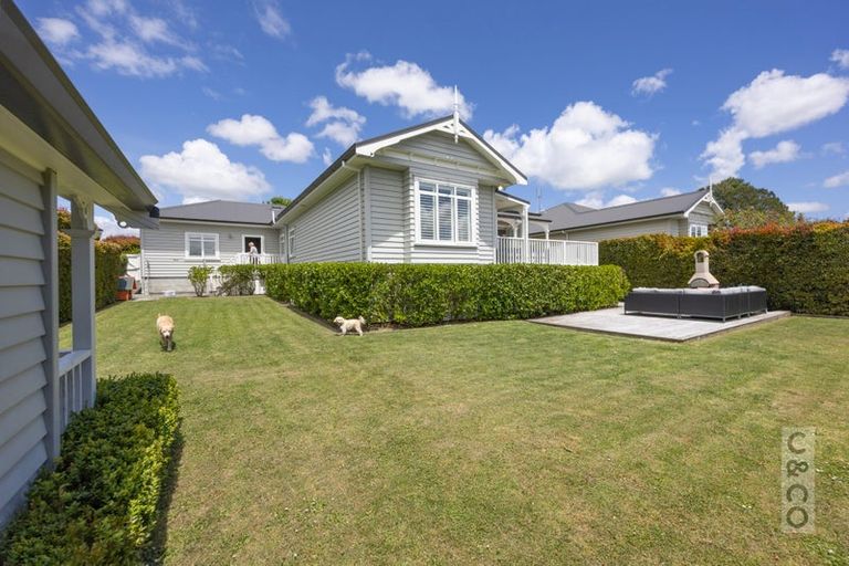 Photo of property in 39 Albert Street, Riverhead, 0820