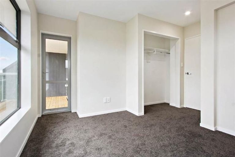 Photo of property in 37b Thomas Road, Mangere, Auckland, 2022