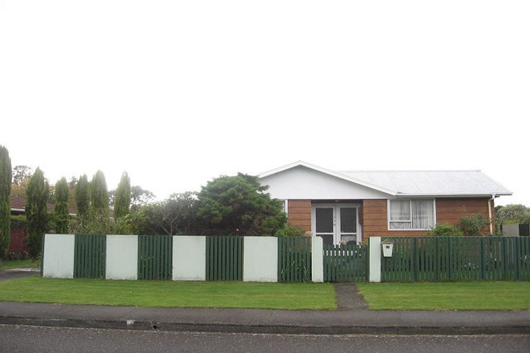 Photo of property in 43 Manawa Avenue, Raumati Beach, Paraparaumu, 5032