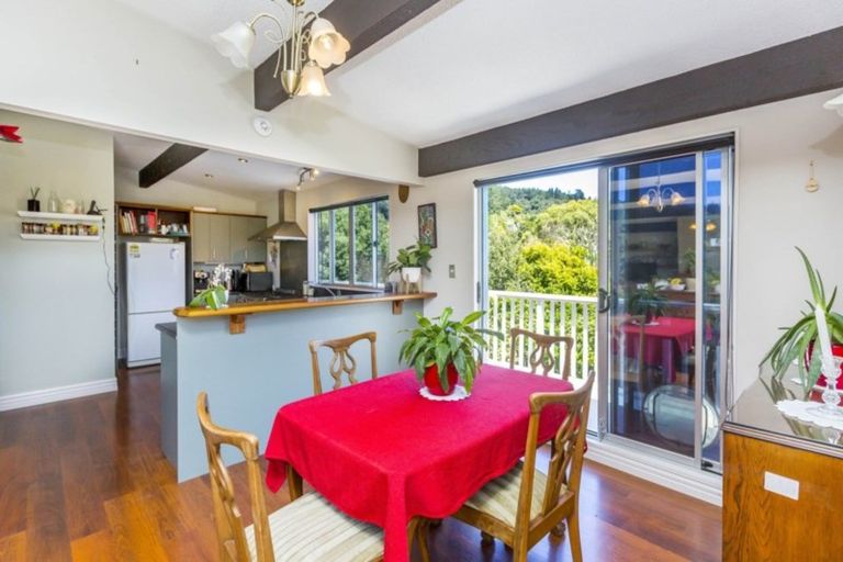 Photo of property in 44 Sunbrae Drive, Silverstream, Upper Hutt, 5019