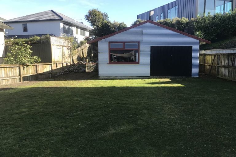 Photo of property in 27 Golf Road, Paraparaumu Beach, Paraparaumu, 5032
