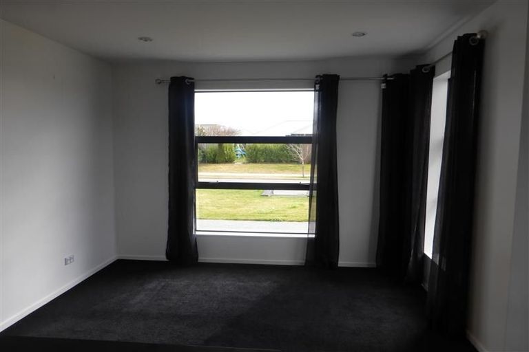 Photo of property in 13 Tommy Street, Pegasus, 7612