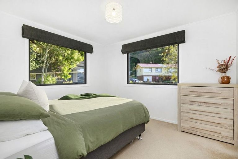 Photo of property in 13 Forglen Place, Tawa, Wellington, 5028