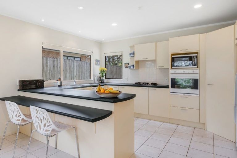 Photo of property in 67 Westerham Drive, Dannemora, Auckland, 2016