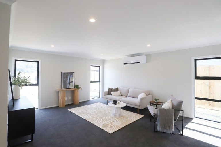 Photo of property in 30 Te Ara O Roimata, Wainuiomata, Lower Hutt, 5014