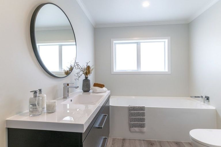 Photo of property in 6 Magnolia Place, Levin, 5510