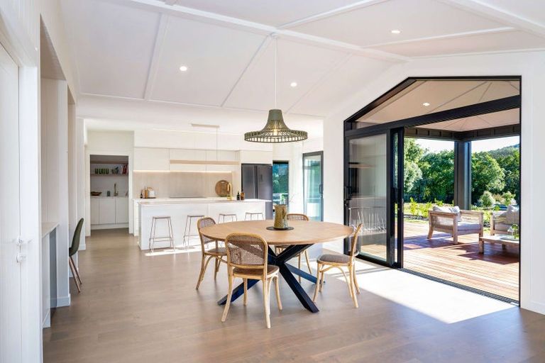 Photo of property in 56 Seven Oaks Drive, Kinloch, 3377