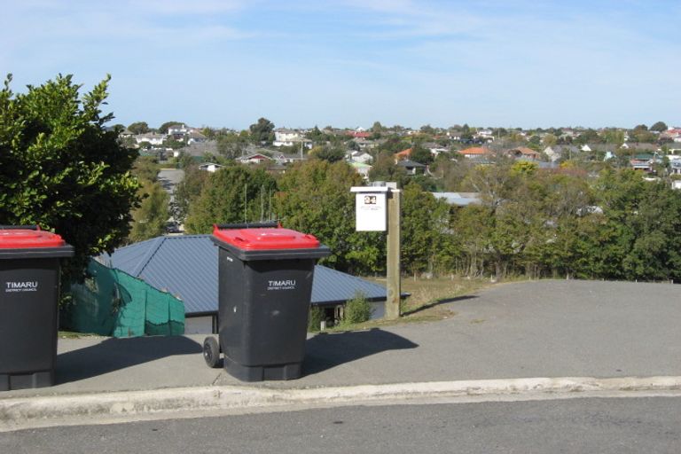 Photo of property in 24 Ellesmere Place, Oceanview, Timaru, 7910