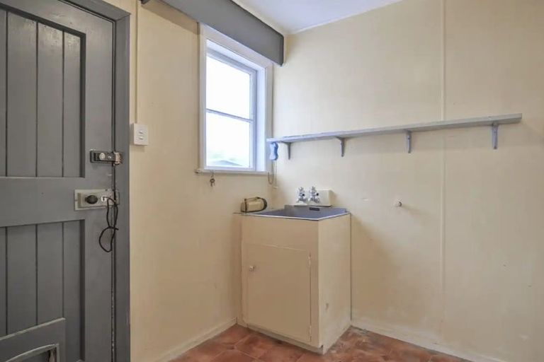 Photo of property in 819 Kowhai Street, Mahora, Hastings, 4120