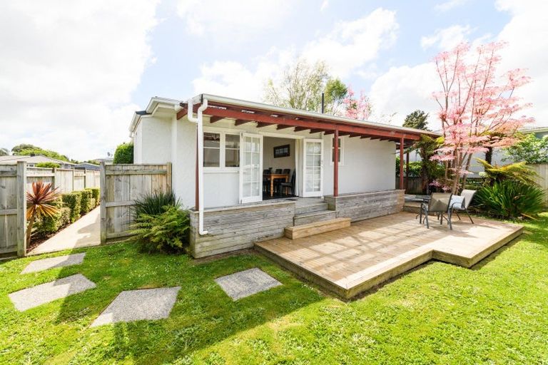 Photo of property in 26 Galway Avenue, Hokowhitu, Palmerston North, 4410