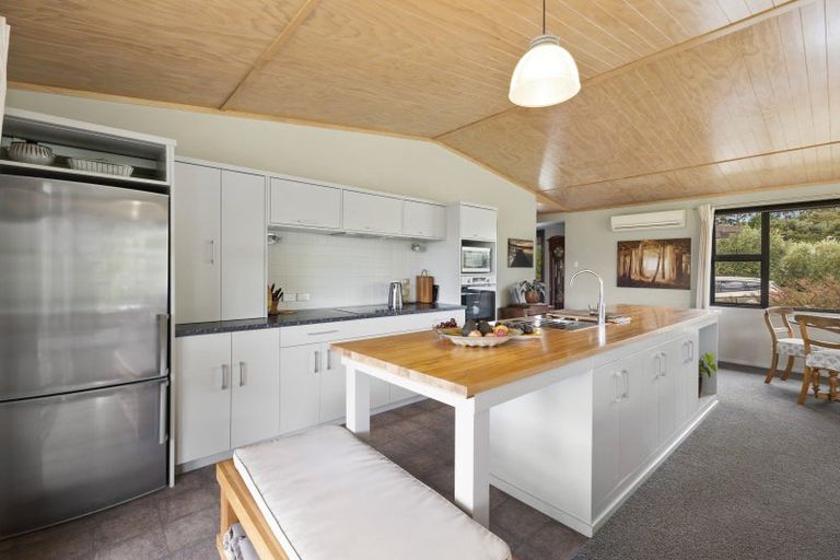 Photo of property in 76 Molesworth Drive, Mangawhai, 0505