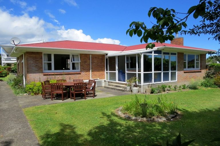 Photo of property in 50 Pagitt Street, Coromandel, 3506
