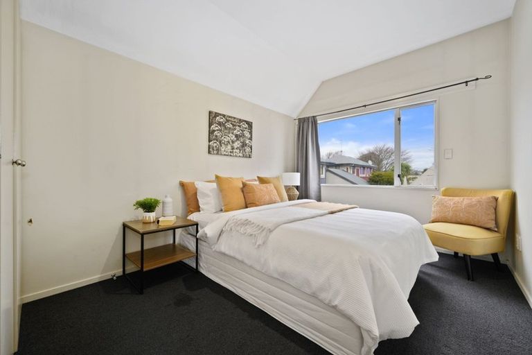 Photo of property in 2/132 Huxley Street, Sydenham, Christchurch, 8023
