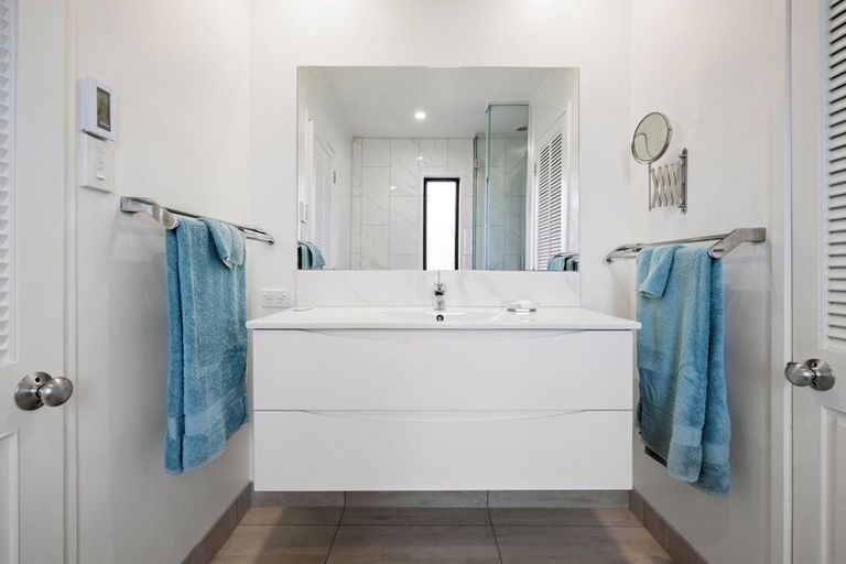 Photo of property in 19a Clark Road, Pahurehure, Papakura, 2113