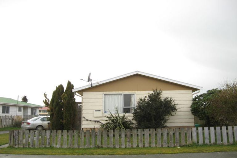 Photo of property in 12 Mavora Crescent, Heidelberg, Invercargill, 9812