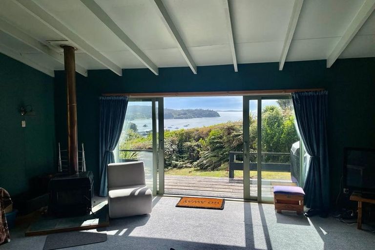 Photo of property in 35 Excelsior Road, Halfmoon Bay / Oban, Stewart Island, 9818