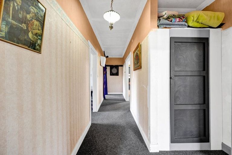 Photo of property in 9 Bridger Place, Eltham, 4322