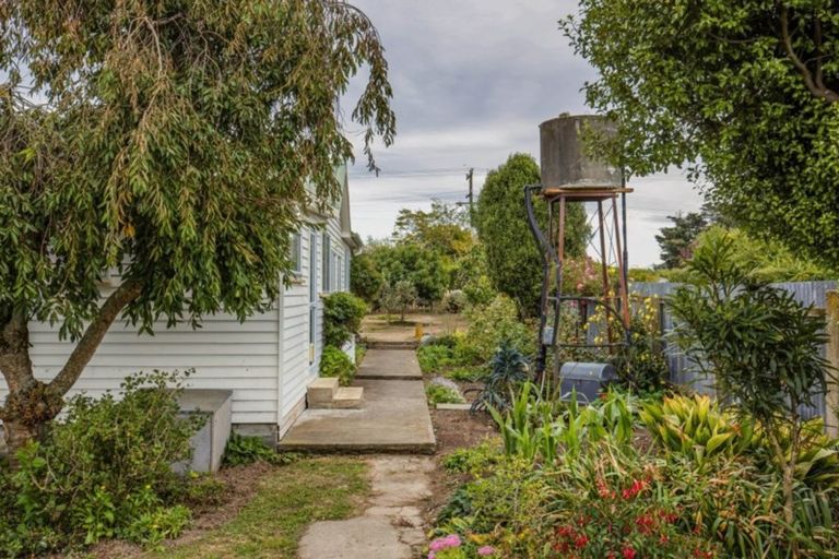 Photo of property in 24 Harleston Road, Sefton, Rangiora, 7477