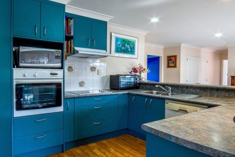 Photo of property in 21 The Fairway, Whakatane, 3120