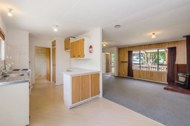 Photo of property in 59 Ruahine Street, Paraparaumu, 5032