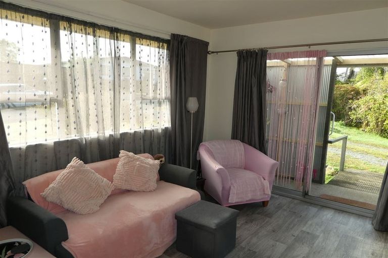 Photo of property in 9 Ballance Street, Runanga, 7803