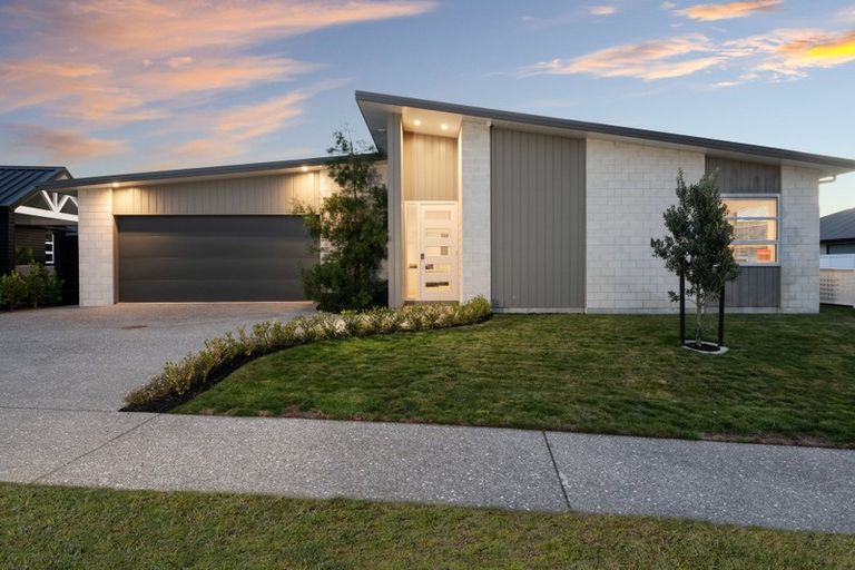 Photo of property in 116 Palm Springs Boulevard, Papamoa Beach, Papamoa, 3118