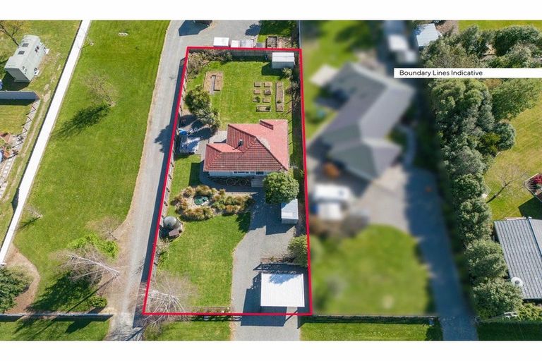 Photo of property in 13 Cross Street, Coalgate, 7673