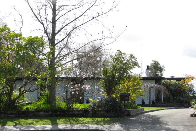 Photo of property in 22 Aotea Crescent, Havelock North, 4130