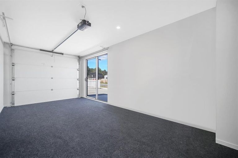 Photo of property in 72 Opoka Street, Papakura, 2110