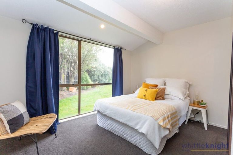 Photo of property in 22 Geraldo Place, Russley, Christchurch, 8042