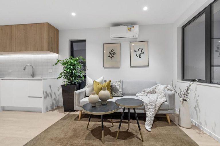 Photo of property in 9c O'donn Avenue, Beach Haven, Auckland, 0626