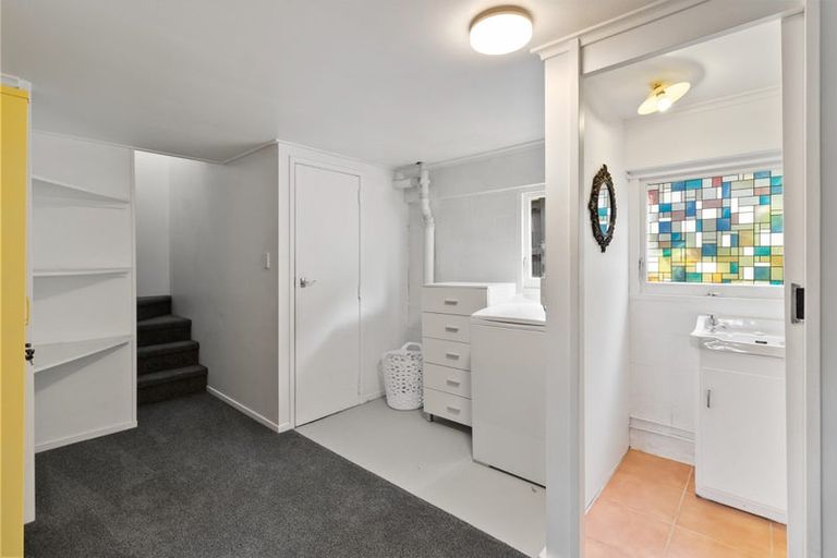 Photo of property in 1/3 Opua Street, Belmont, Auckland, 0622