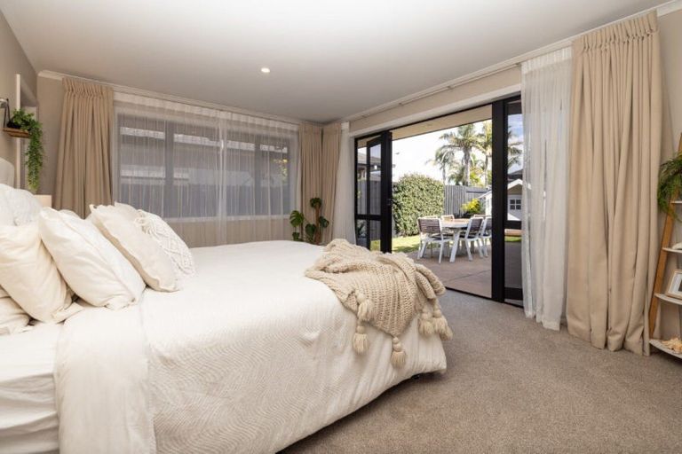 Photo of property in 38 Palazzo Drive, Papamoa Beach, Papamoa, 3118