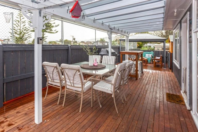 Photo of property in 129a Aickin Road, Whangamata, 3620