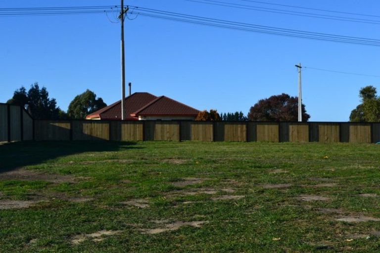 Photo of property in 90 Weston Road, Weston, Oamaru, 9401